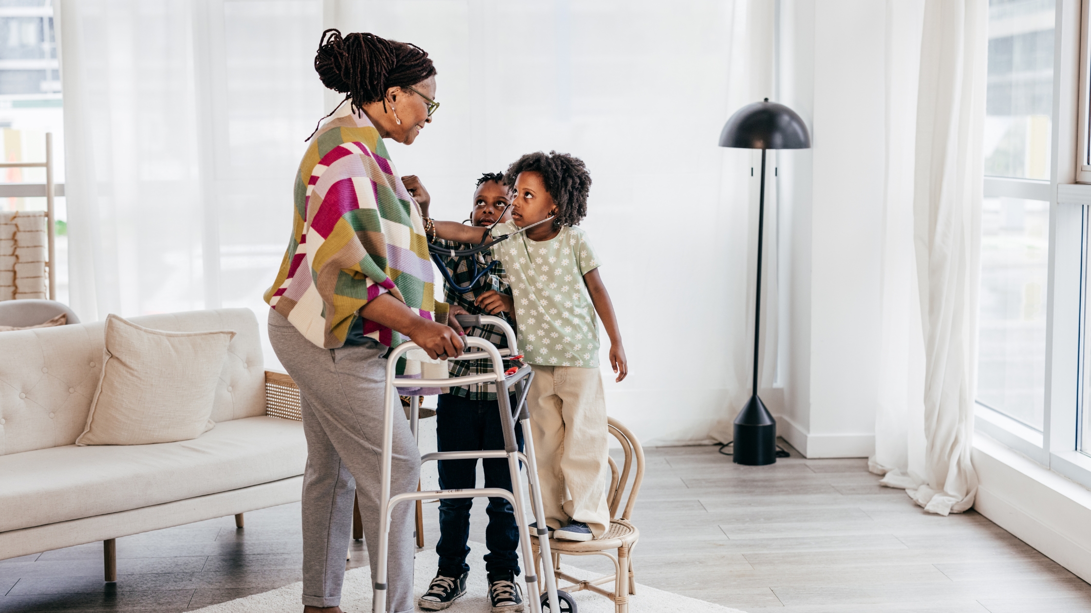 7 Signs Your Aging Parent May Need Help at Home