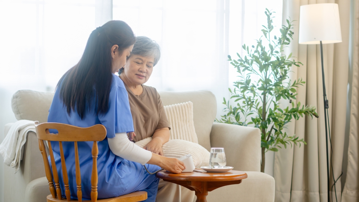 Why More Lansing Families Are Choosing In-Home Care Over Nursing Homes